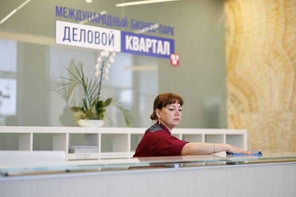 Служба клининга. Ежедневно поддерживает чистоту в ваших офисах.