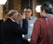 Фуршет и неформальное общение участников со спикером, Сергеем Макшановым